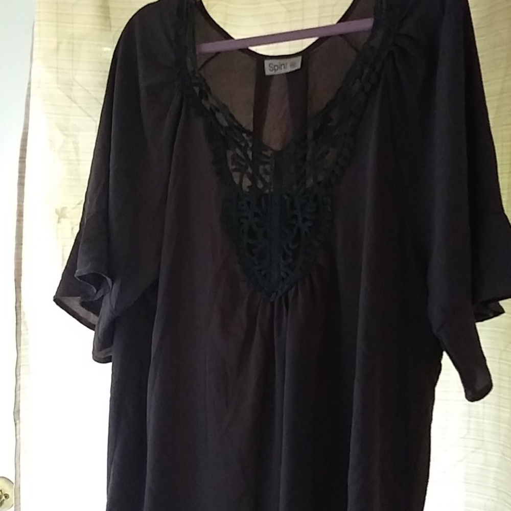 A blouse.